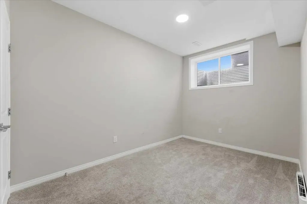 171 Chelsea Road Chestermere AB T1X1Z3