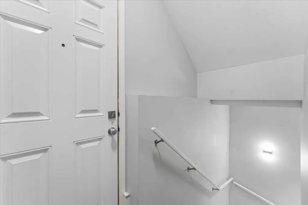 171 Chelsea Road Chestermere AB T1X1Z3