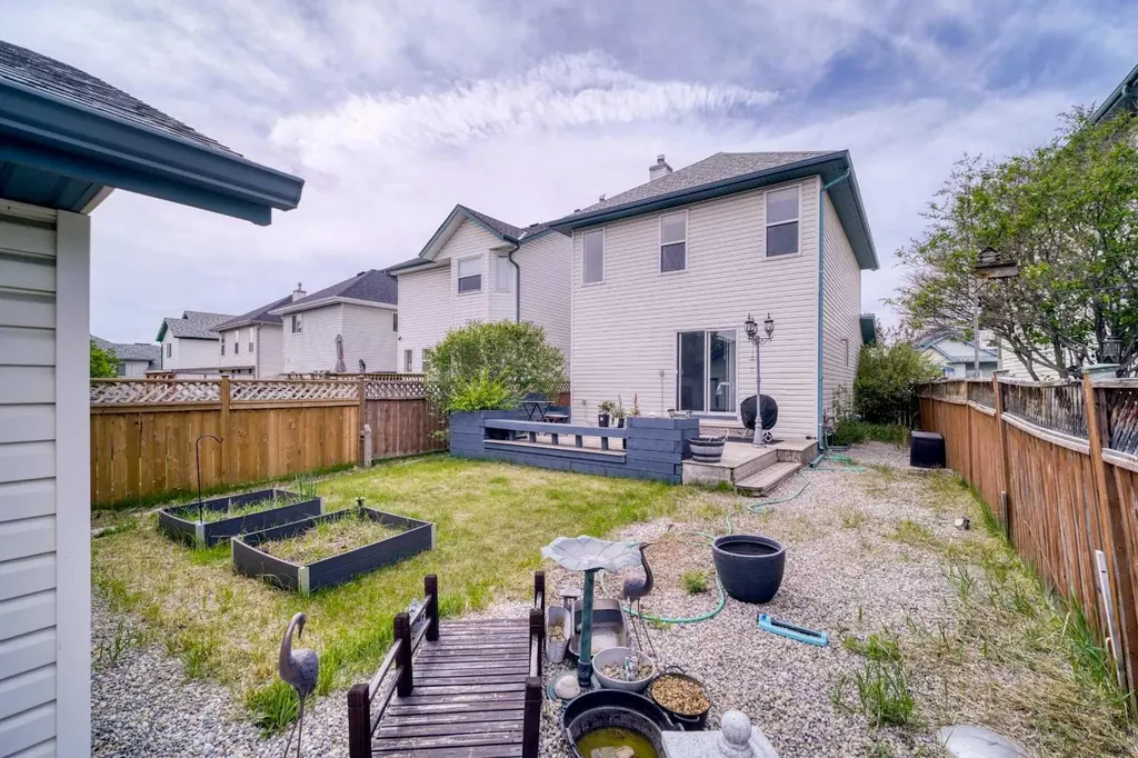170 Arbour Grove Close NW Calgary AB T3G 4J2