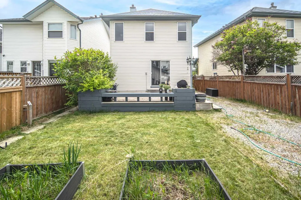 170 Arbour Grove Close NW Calgary AB T3G 4J2