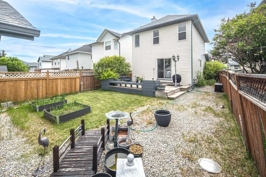 170 Arbour Grove Close NW Calgary AB T3G 4J2
