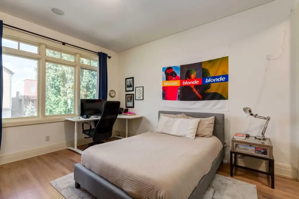 2339 Westmount Road NW Calgary AB T2N 3N7
