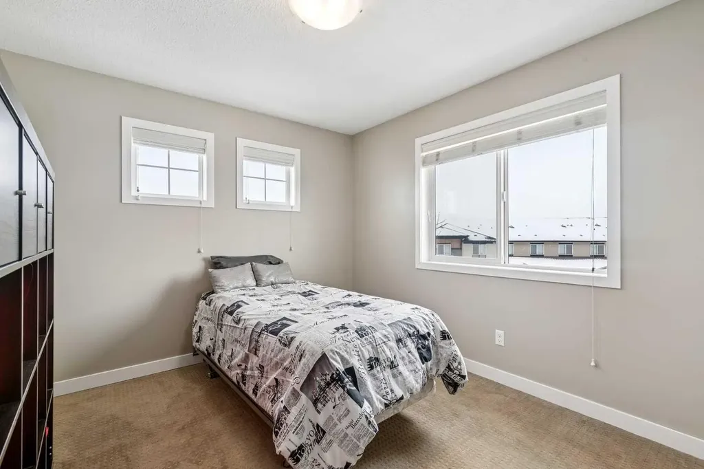 2781 Chinook Winds Drive SW Airdrie AB T4B 3S5