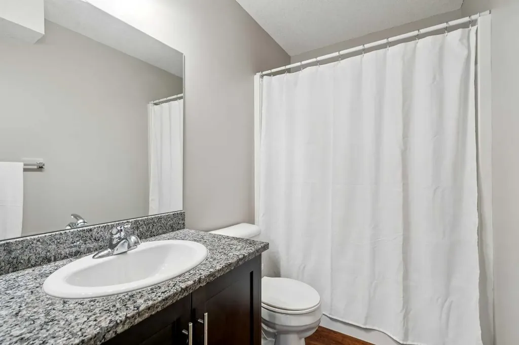 2781 Chinook Winds Drive SW Airdrie AB T4B 3S5