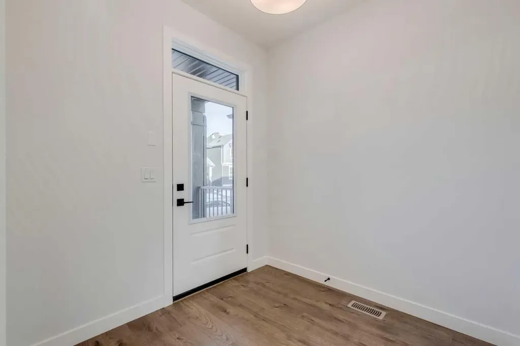 33 Savanna Place NE Calgary AB T3J 4B6
