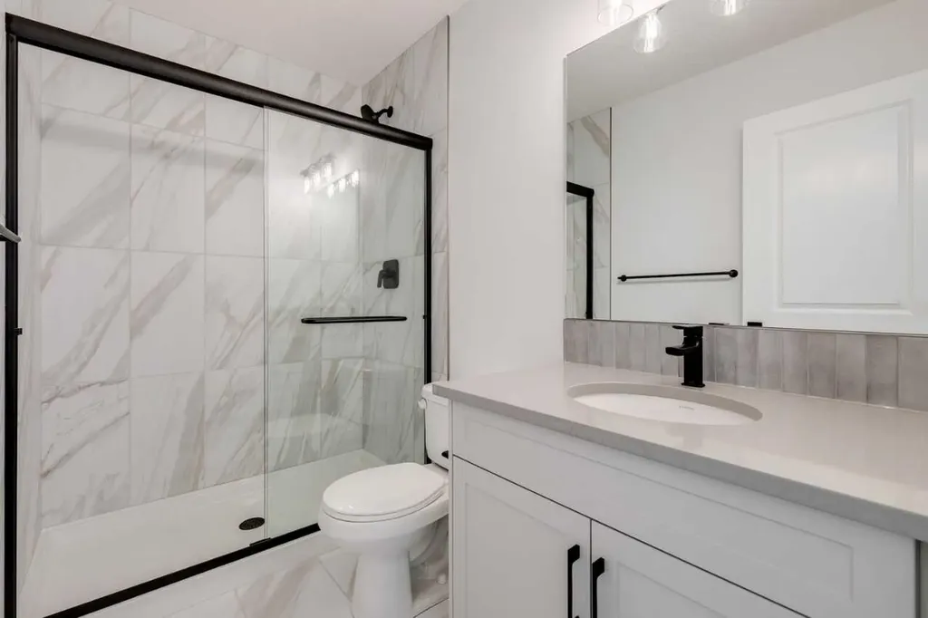 33 Savanna Place NE Calgary AB T3J 4B6