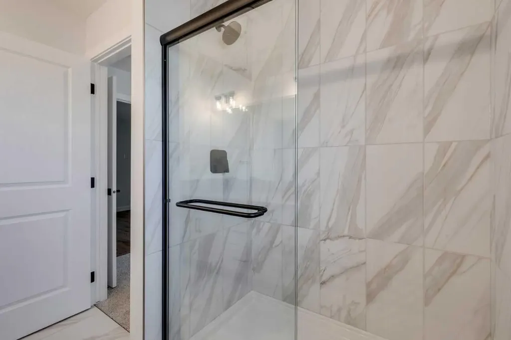 33 Savanna Place NE Calgary AB T3J 4B6