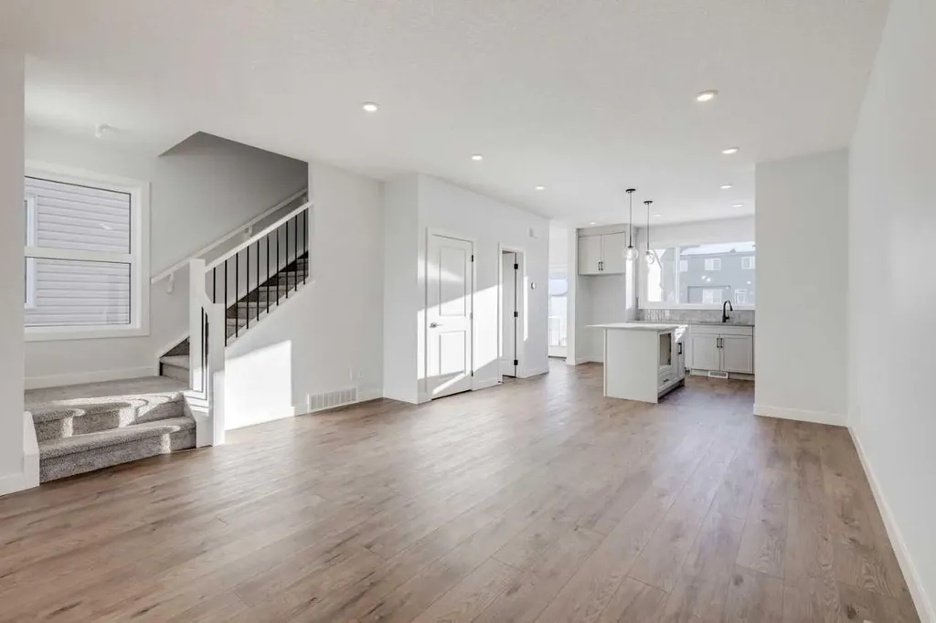 33 Savanna Place NE Calgary AB T3J 4B6