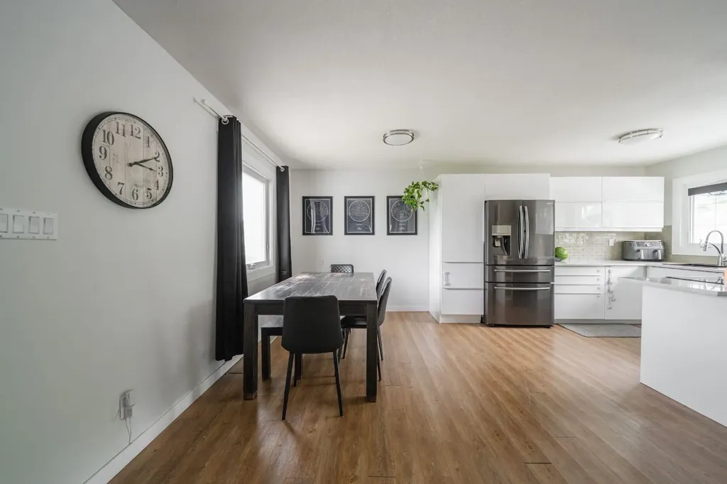 49 Centennial Drive Fort Mcmurray AB T9H 1J2