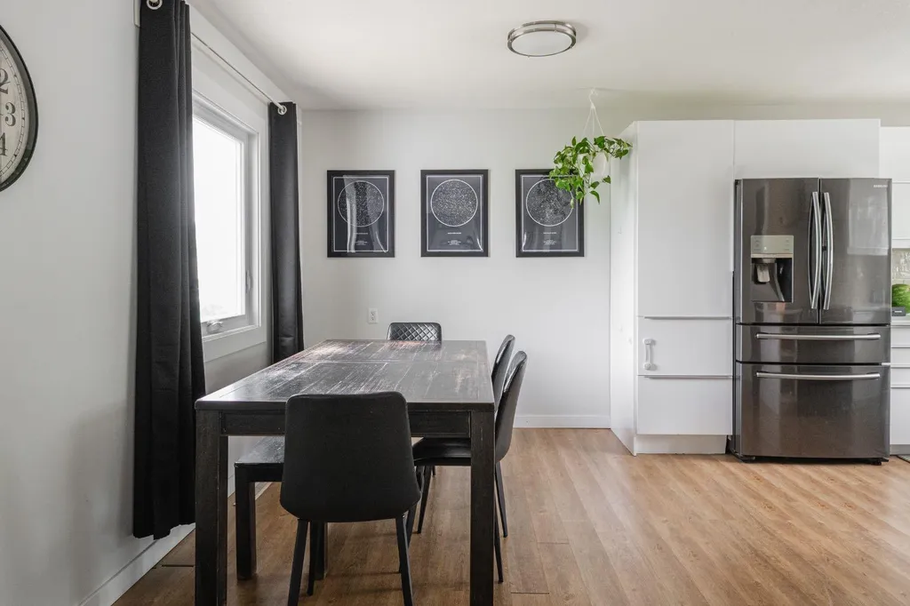 49 Centennial Drive Fort Mcmurray AB T9H 1J2
