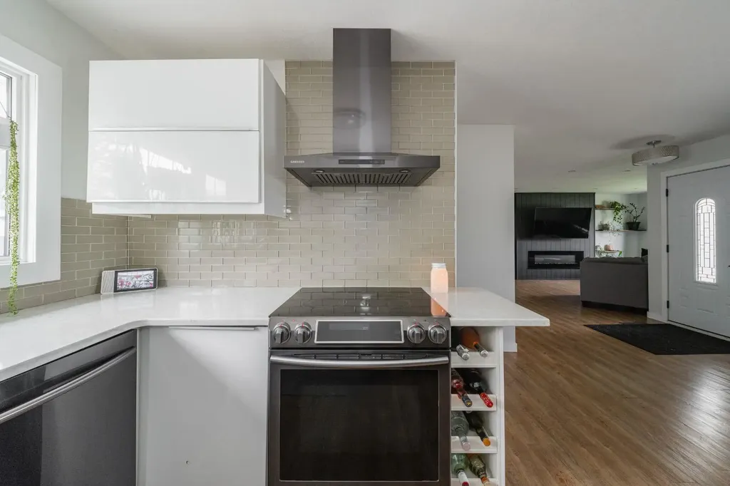 49 Centennial Drive Fort Mcmurray AB T9H 1J2