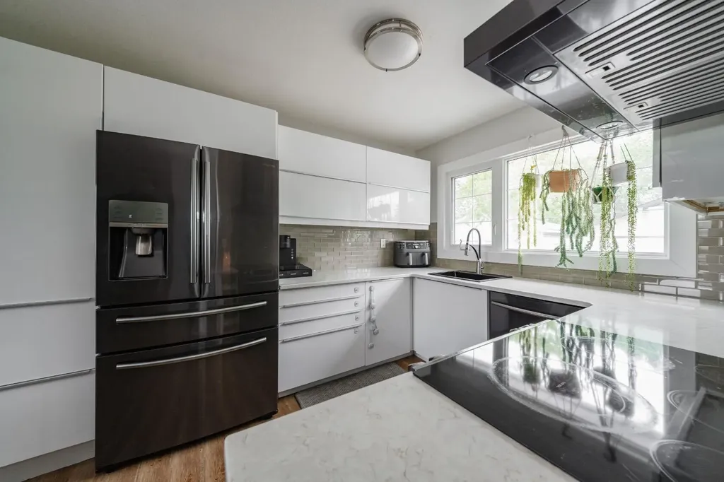 49 Centennial Drive Fort Mcmurray AB T9H 1J2