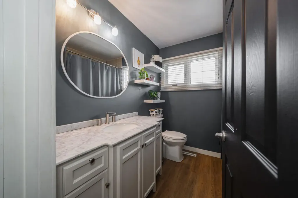 49 Centennial Drive Fort Mcmurray AB T9H 1J2