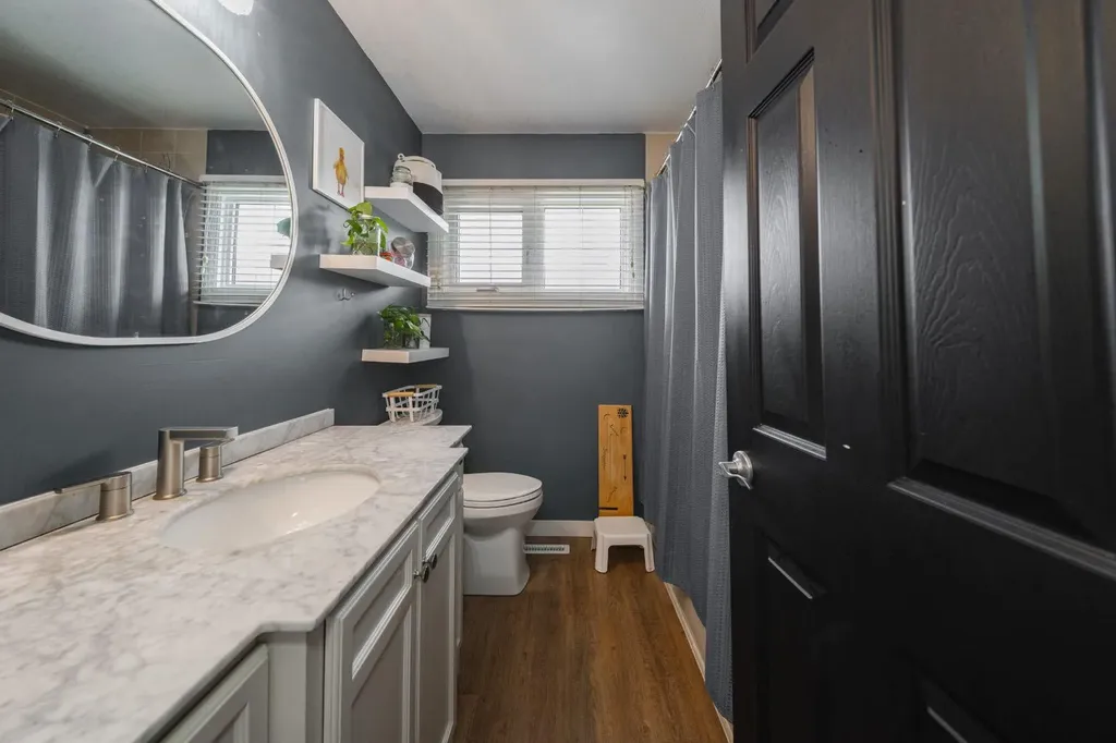 49 Centennial Drive Fort Mcmurray AB T9H 1J2