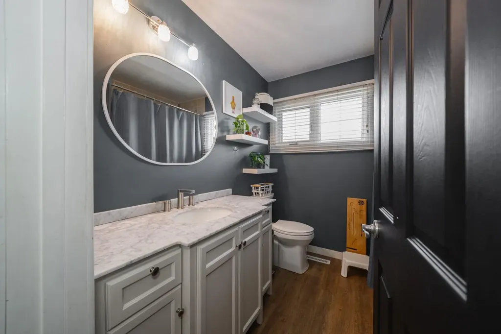 49 Centennial Drive Fort Mcmurray AB T9H 1J2