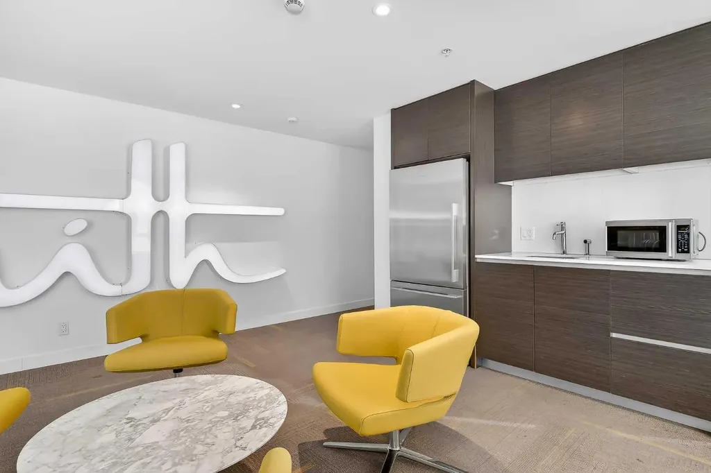 1501 6 Street SW Calgary AB T2R 0Z7