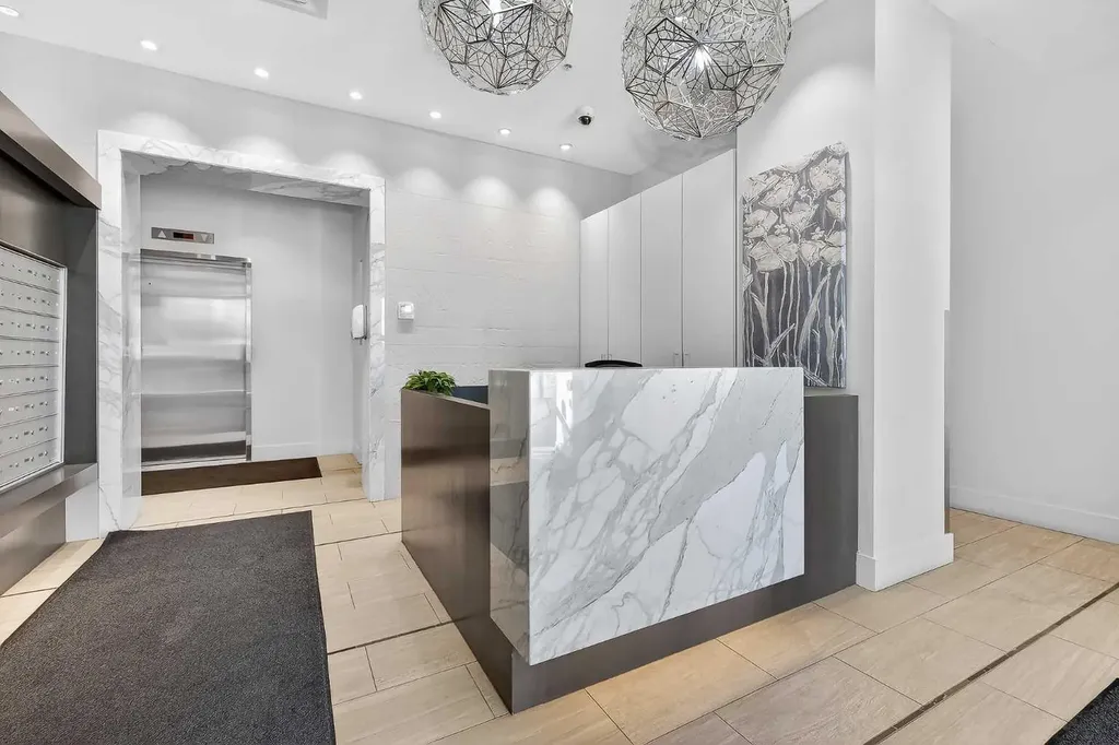 1501 6 Street SW Calgary AB T2R 0Z7