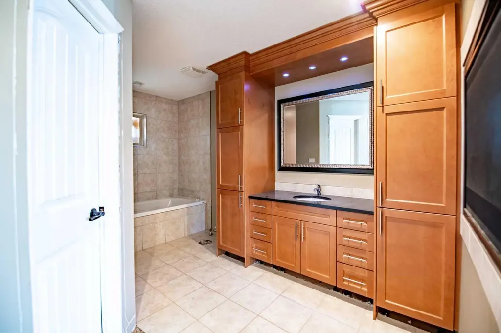 25054 South Pine Lake Road Rural Red Deer County AB T0M 1S0