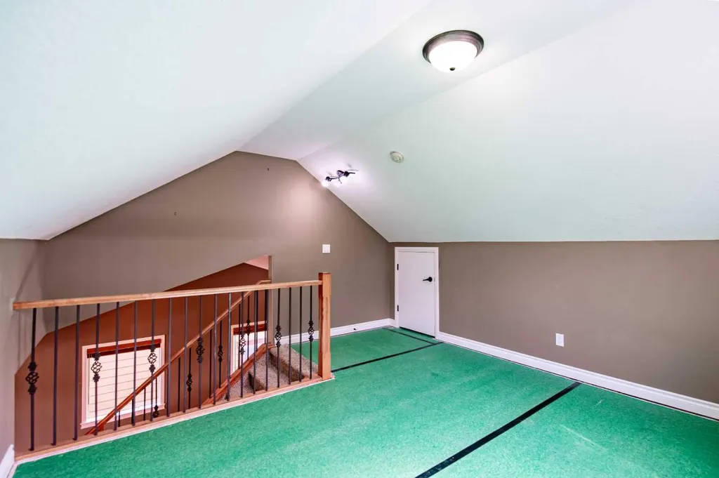 25054 South Pine Lake Road Rural Red Deer County AB T0M 1S0
