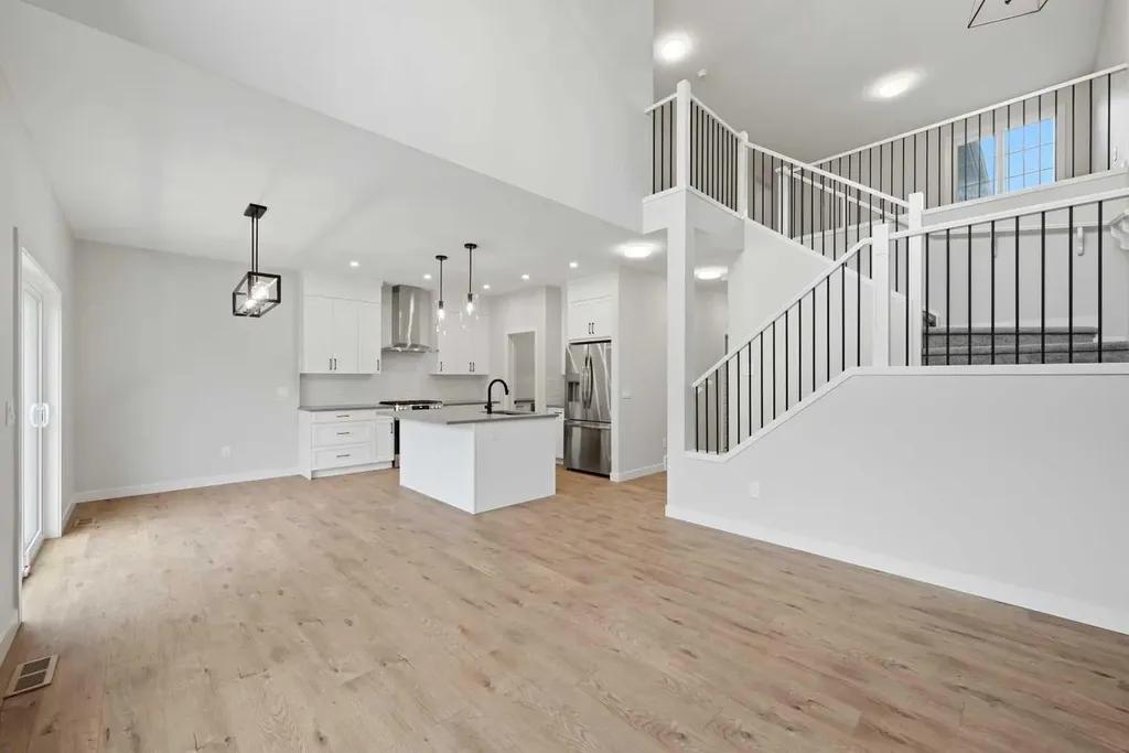 1059 Fowler Road SW Airdrie AB T4B 5T2