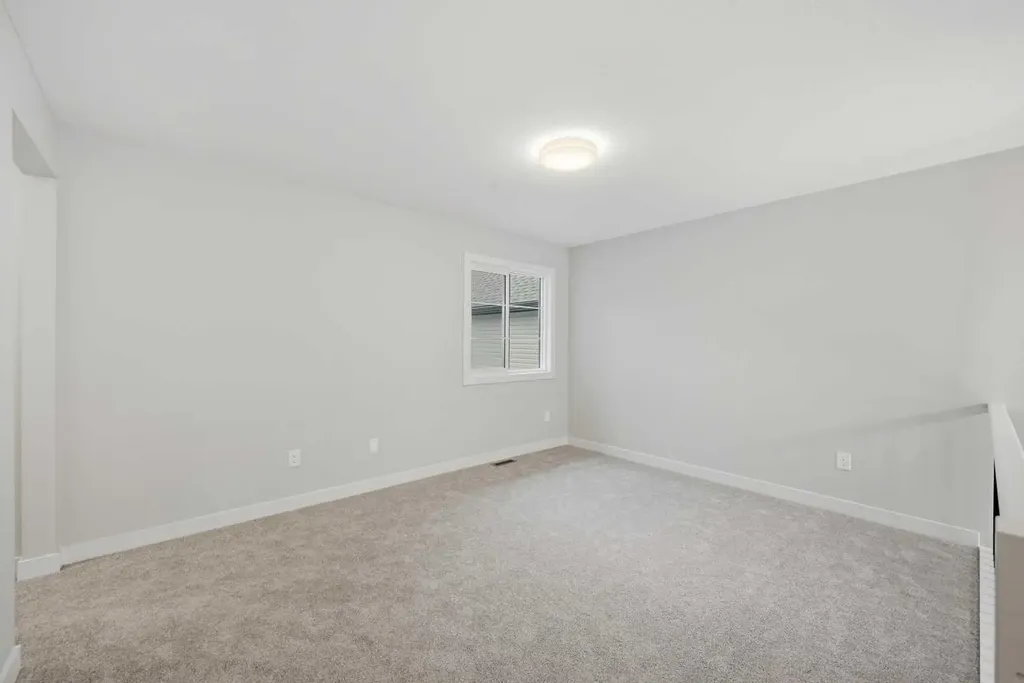 1059 Fowler Road SW Airdrie AB T4B 5T2