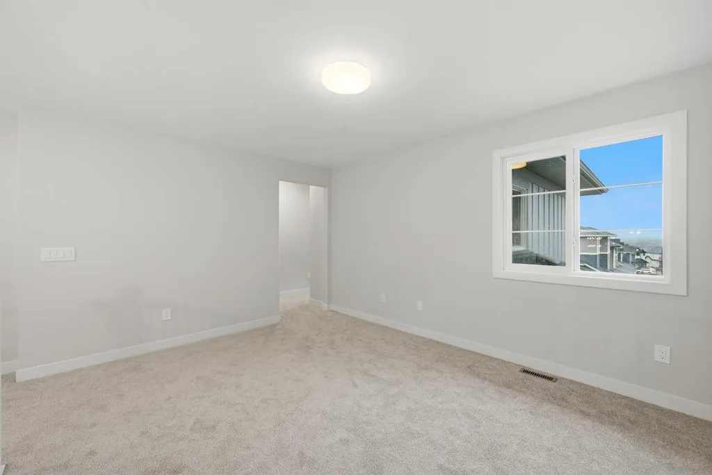 1059 Fowler Road SW Airdrie AB T4B 5T2