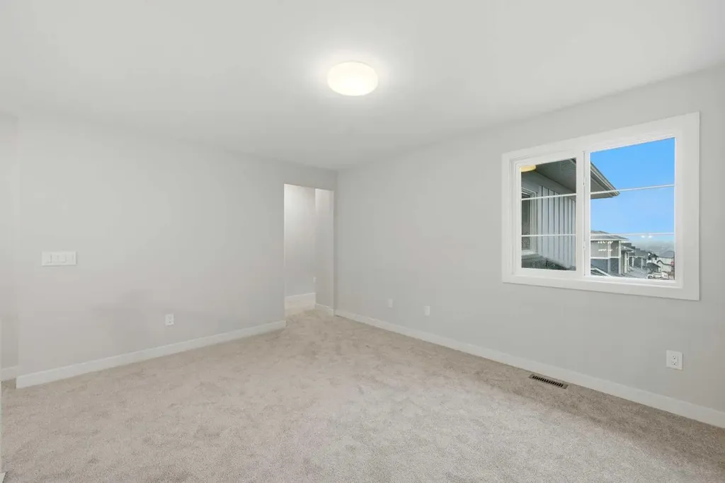 1059 Fowler Road SW Airdrie AB T4B 5T2