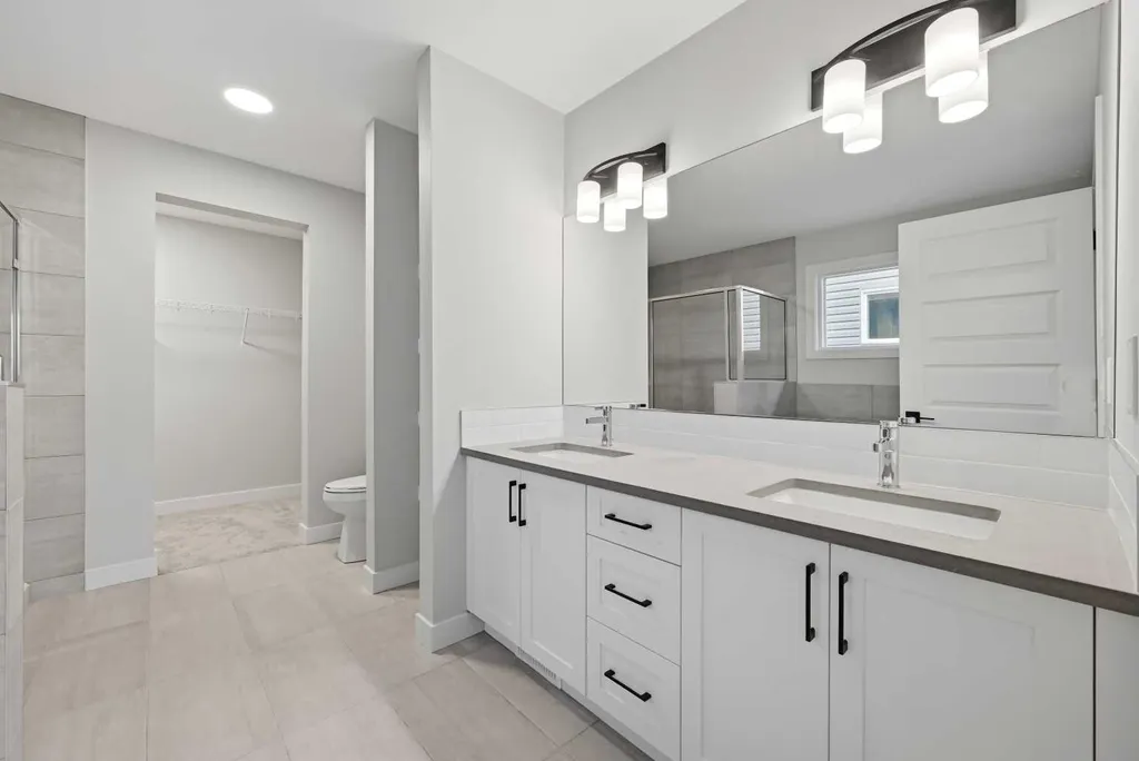 1059 Fowler Road SW Airdrie AB T4B 5T2