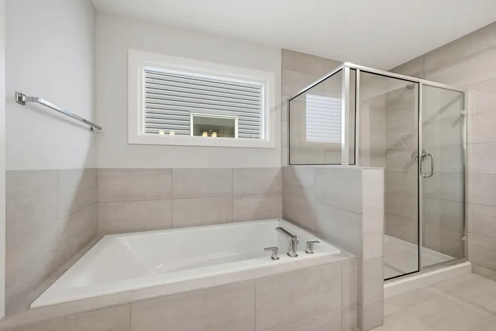 1059 Fowler Road SW Airdrie AB T4B 5T2