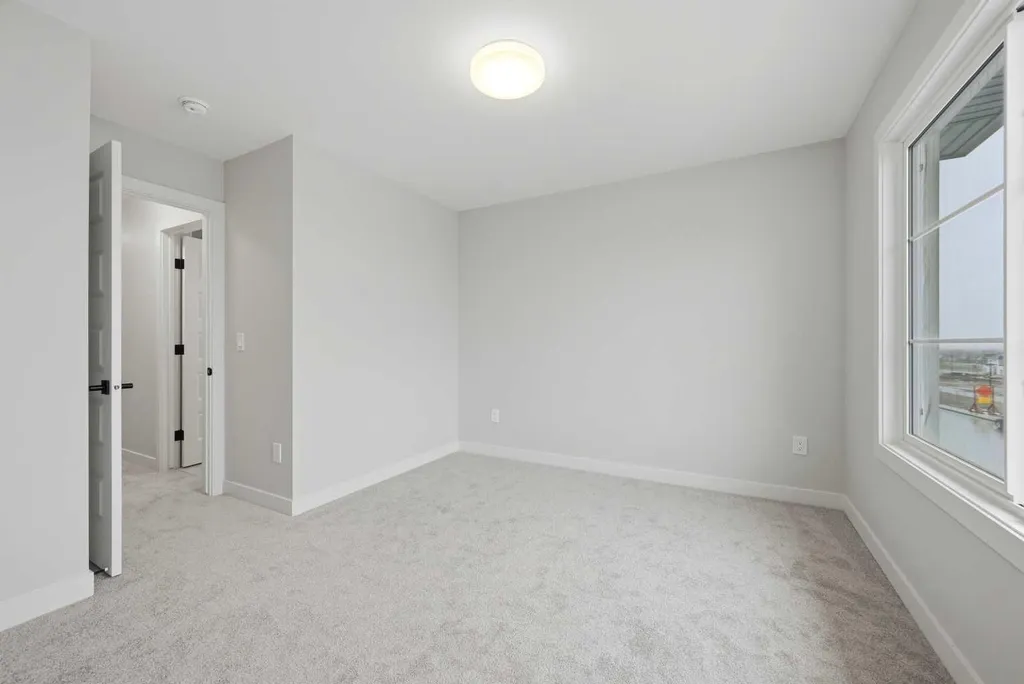 1059 Fowler Road SW Airdrie AB T4B 5T2