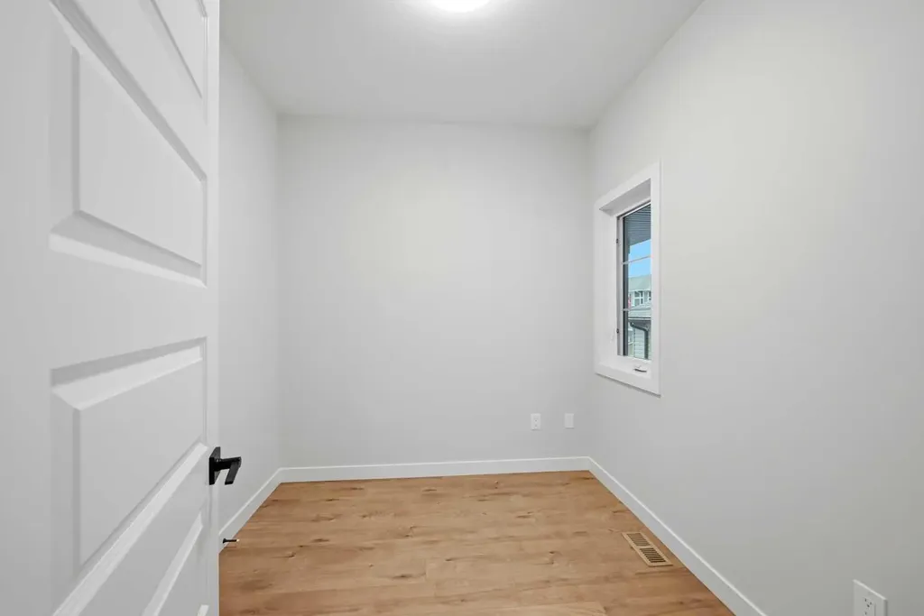 1059 Fowler Road SW Airdrie AB T4B 5T2