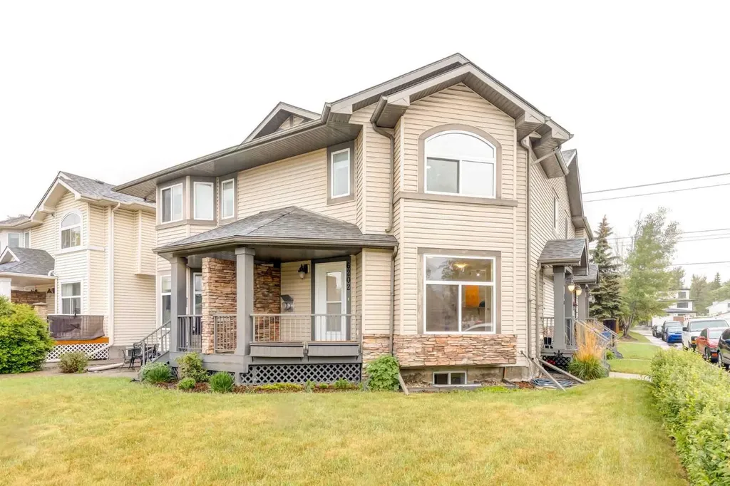 6202 Bowness Road NW Calgary AB T3B 0E3