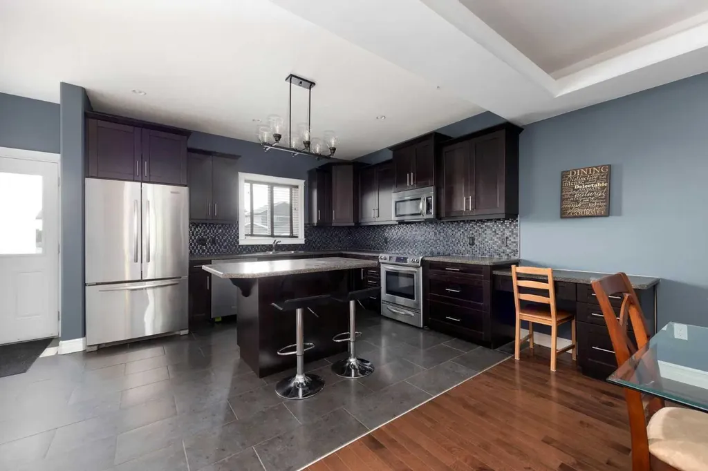 257 Hawthorn Way Fort Mcmurray AB T9K 0K2