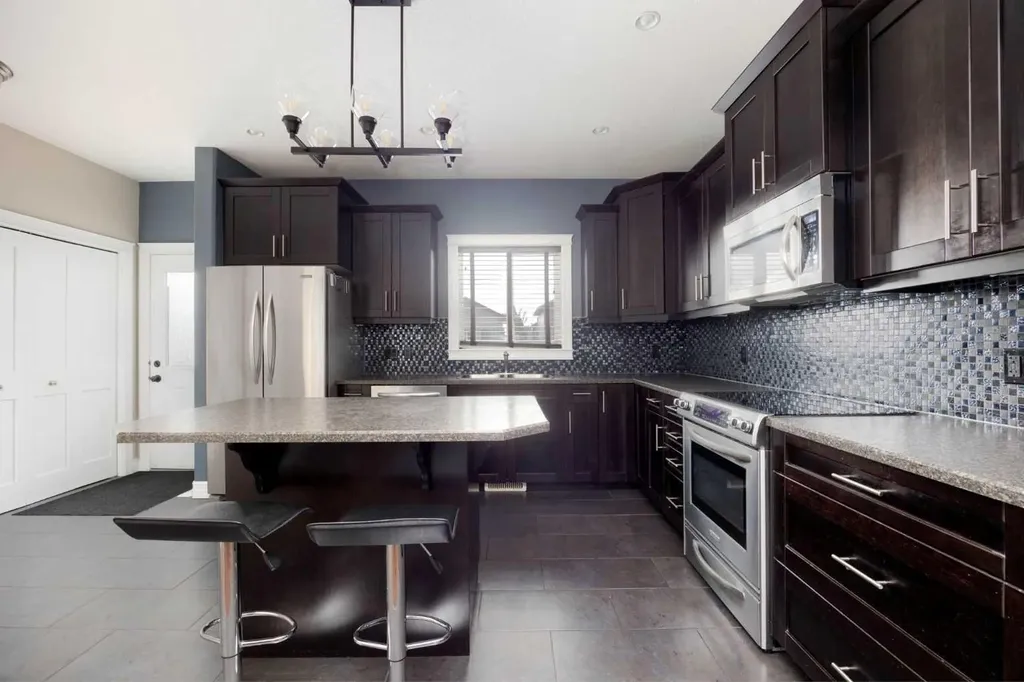 257 Hawthorn Way Fort Mcmurray AB T9K 0K2