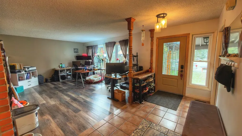 94 Redwood Meadows Drive Rural Rocky View County AB T3Z 1A3