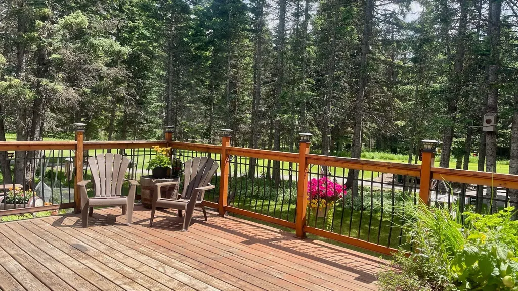 94 Redwood Meadows Drive Rural Rocky View County AB T3Z 1A3