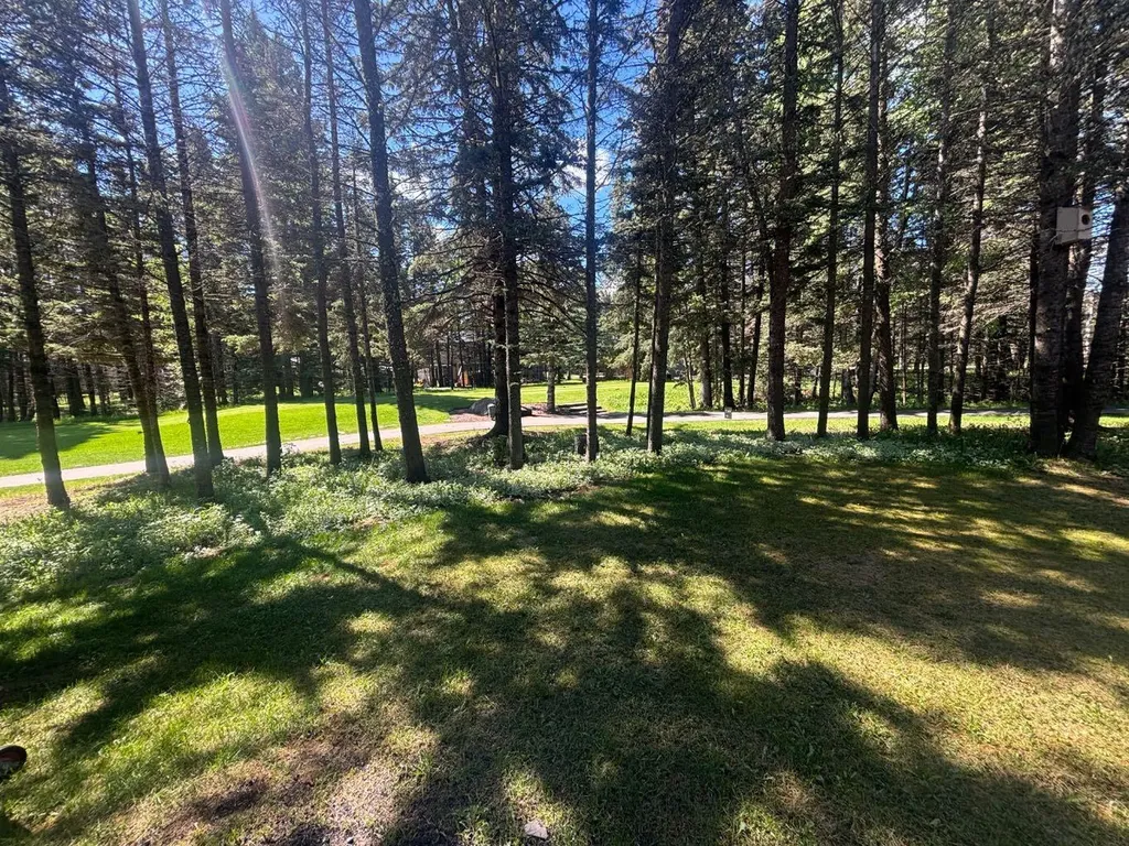 94 Redwood Meadows Drive Rural Rocky View County AB T3Z 1A3