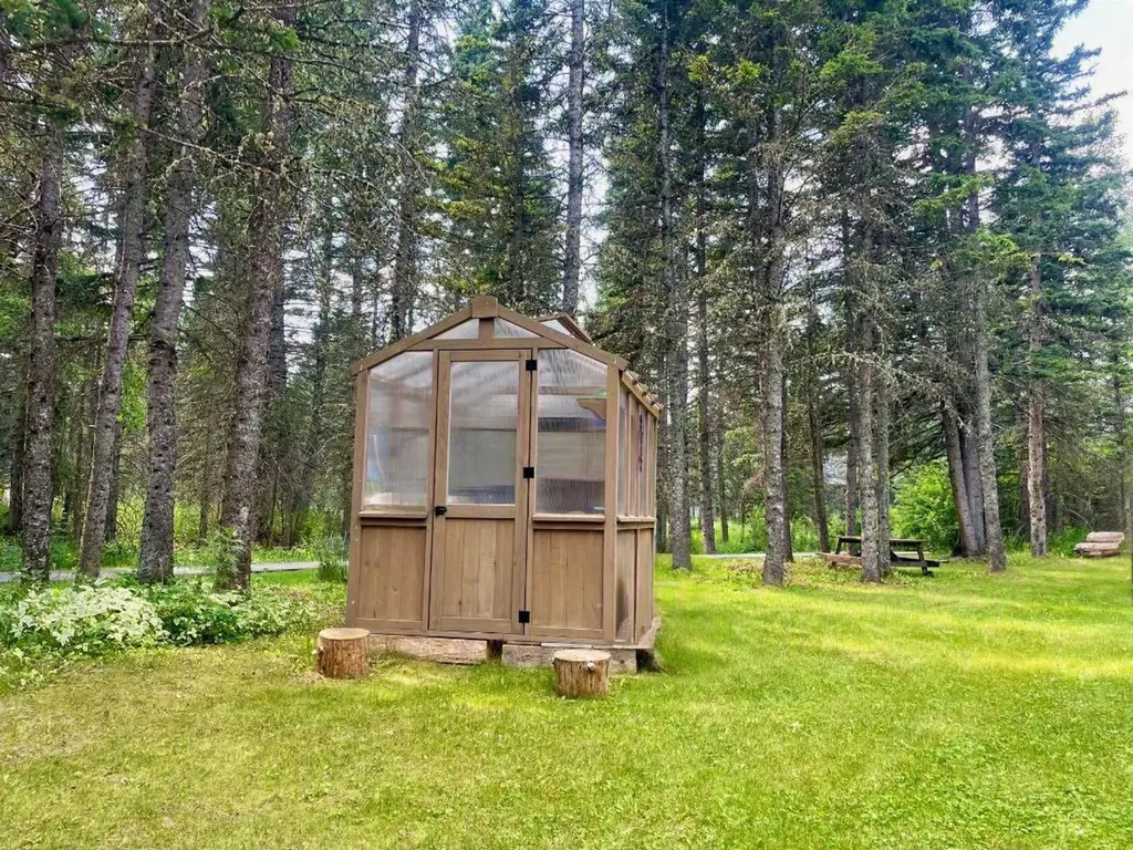 94 Redwood Meadows Drive Rural Rocky View County AB T3Z 1A3