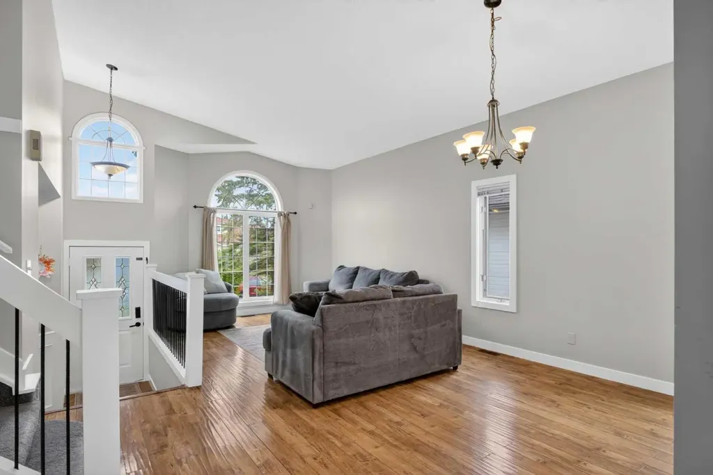 499 Sunmills Drive SE Calgary AB T2X 2N8