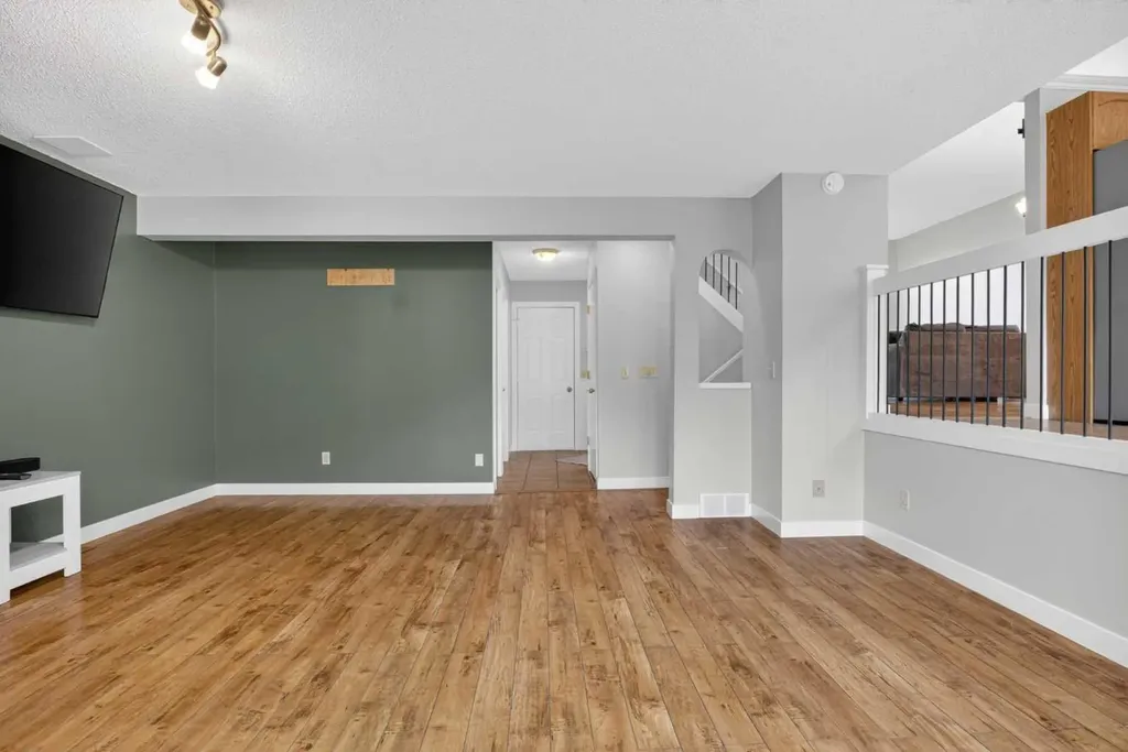 499 Sunmills Drive SE Calgary AB T2X 2N8