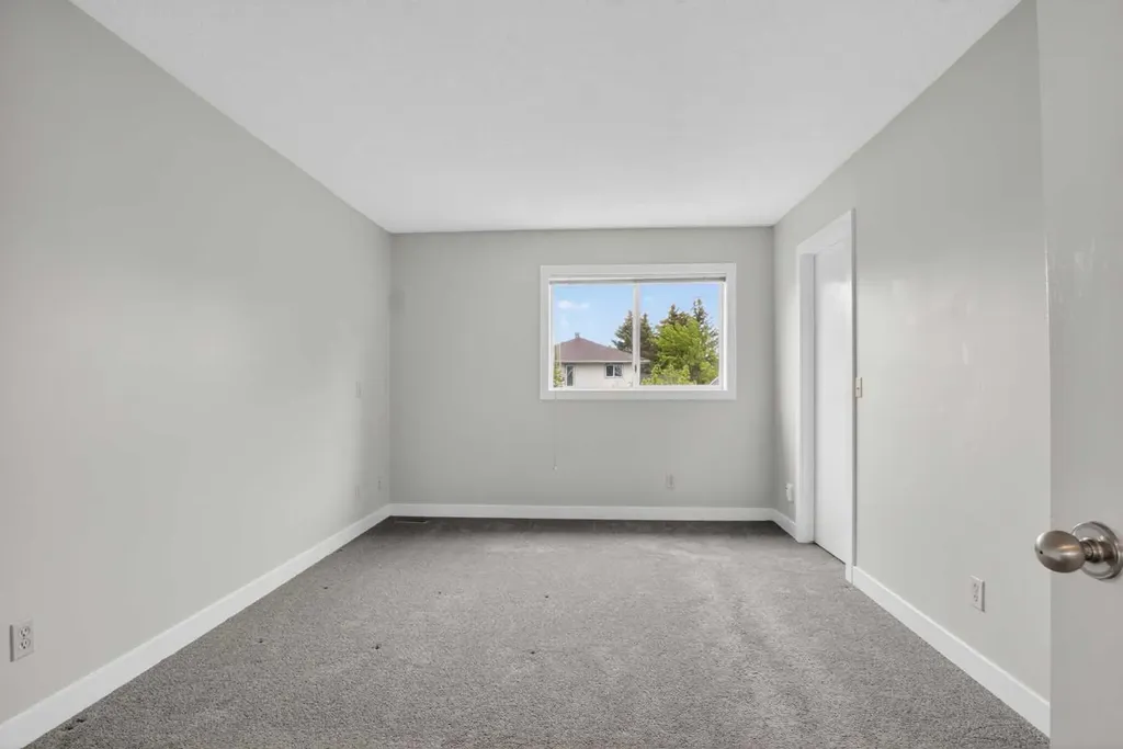499 Sunmills Drive SE Calgary AB T2X 2N8