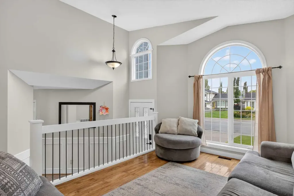 499 Sunmills Drive SE Calgary AB T2X 2N8
