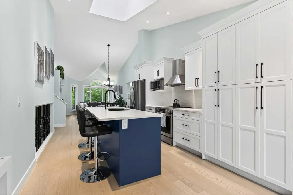 130 Harvest Park Circle NE Calgary AB T3K4V3