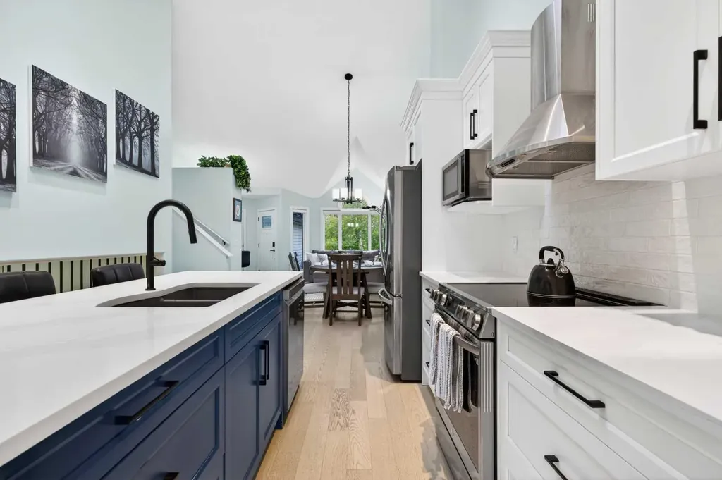 130 Harvest Park Circle NE Calgary AB T3K4V3