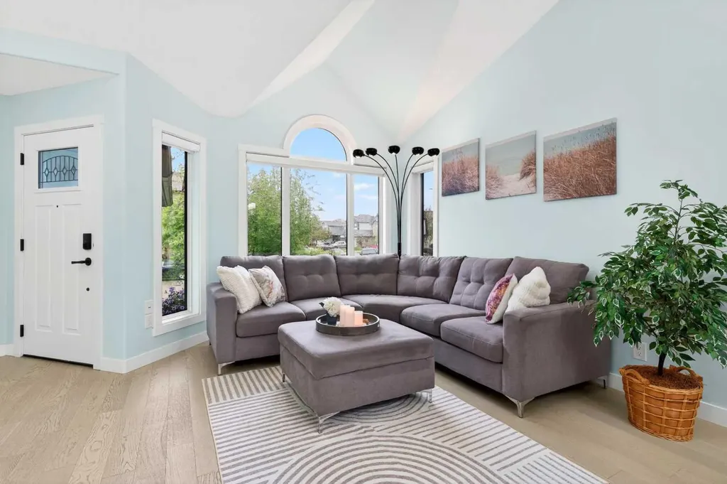 130 Harvest Park Circle NE Calgary AB T3K4V3