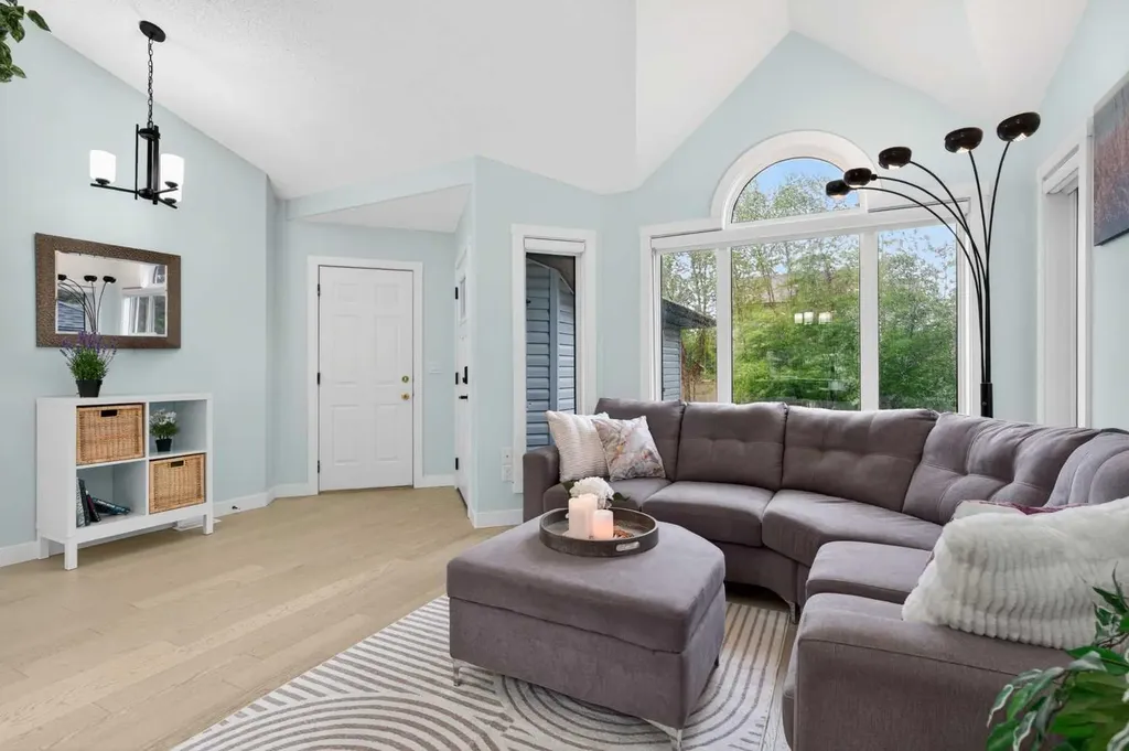 130 Harvest Park Circle NE Calgary AB T3K4V3