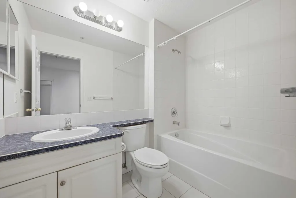 2134 Kensington Road NW Calgary AB T2N 3R7
