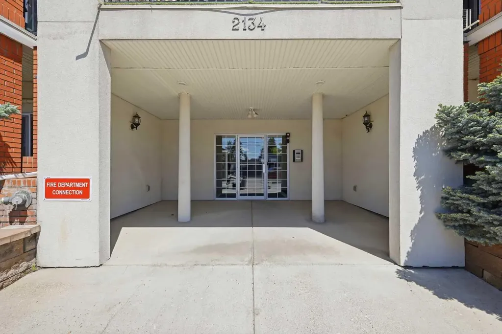 2134 Kensington Road NW Calgary AB T2N 3R7