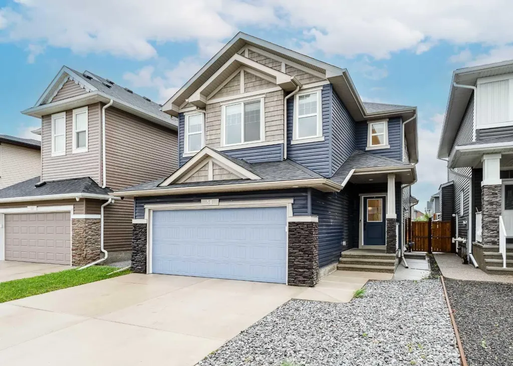 54 Evansfield Green NW Calgary AB T3P 1J9