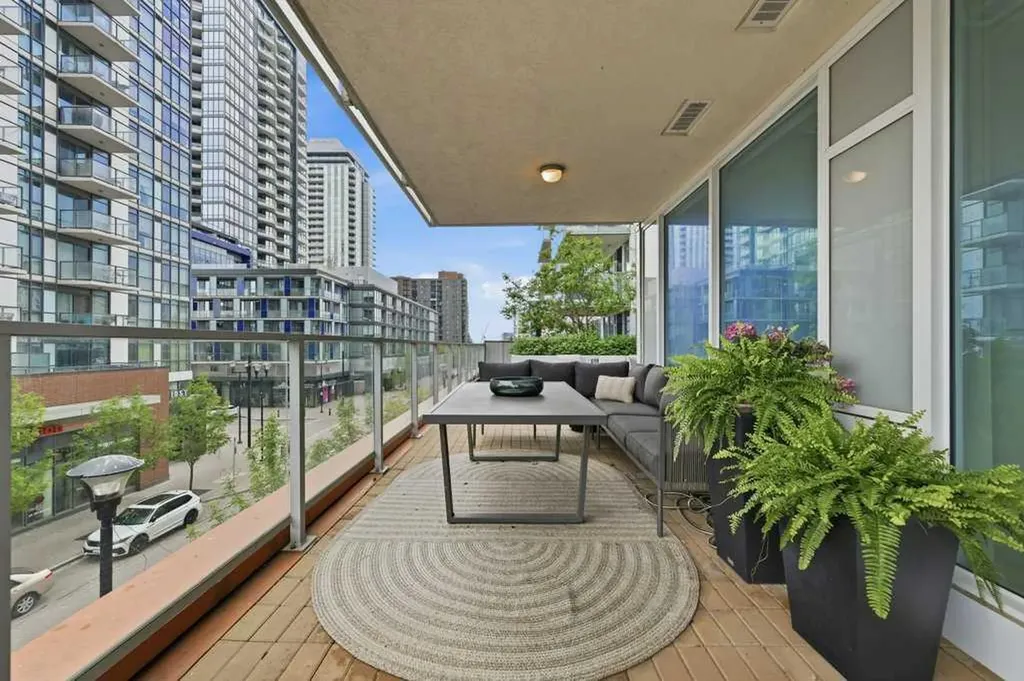 519 Riverfront Avenue SE Calgary AB T2G1K6